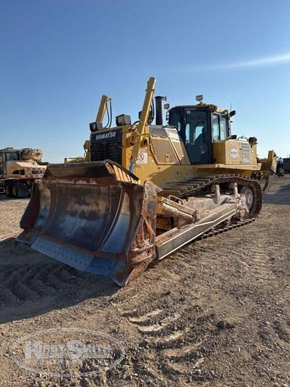 Used Komatsu Dozer